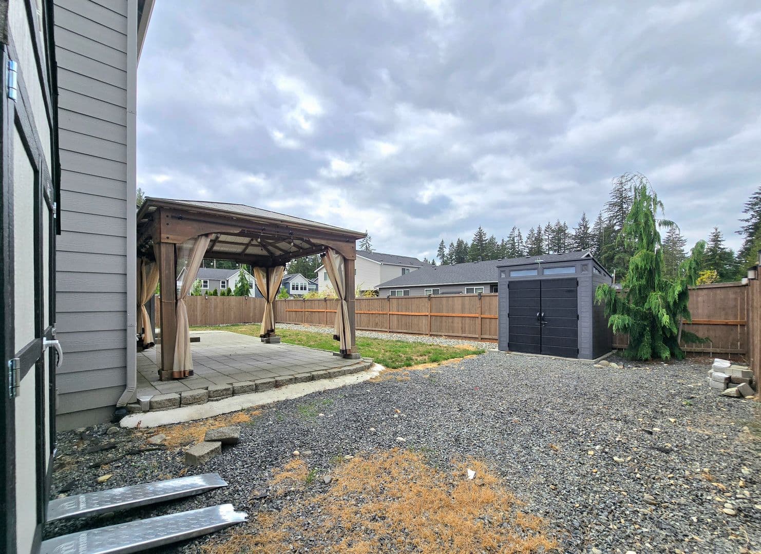 Granite Falls House: 9814 Hawkins Ave