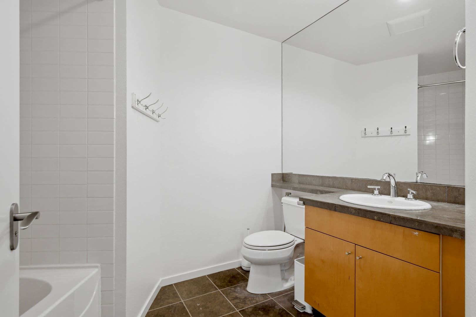 Bellevue Condo: 1188 106th Ave NE #324