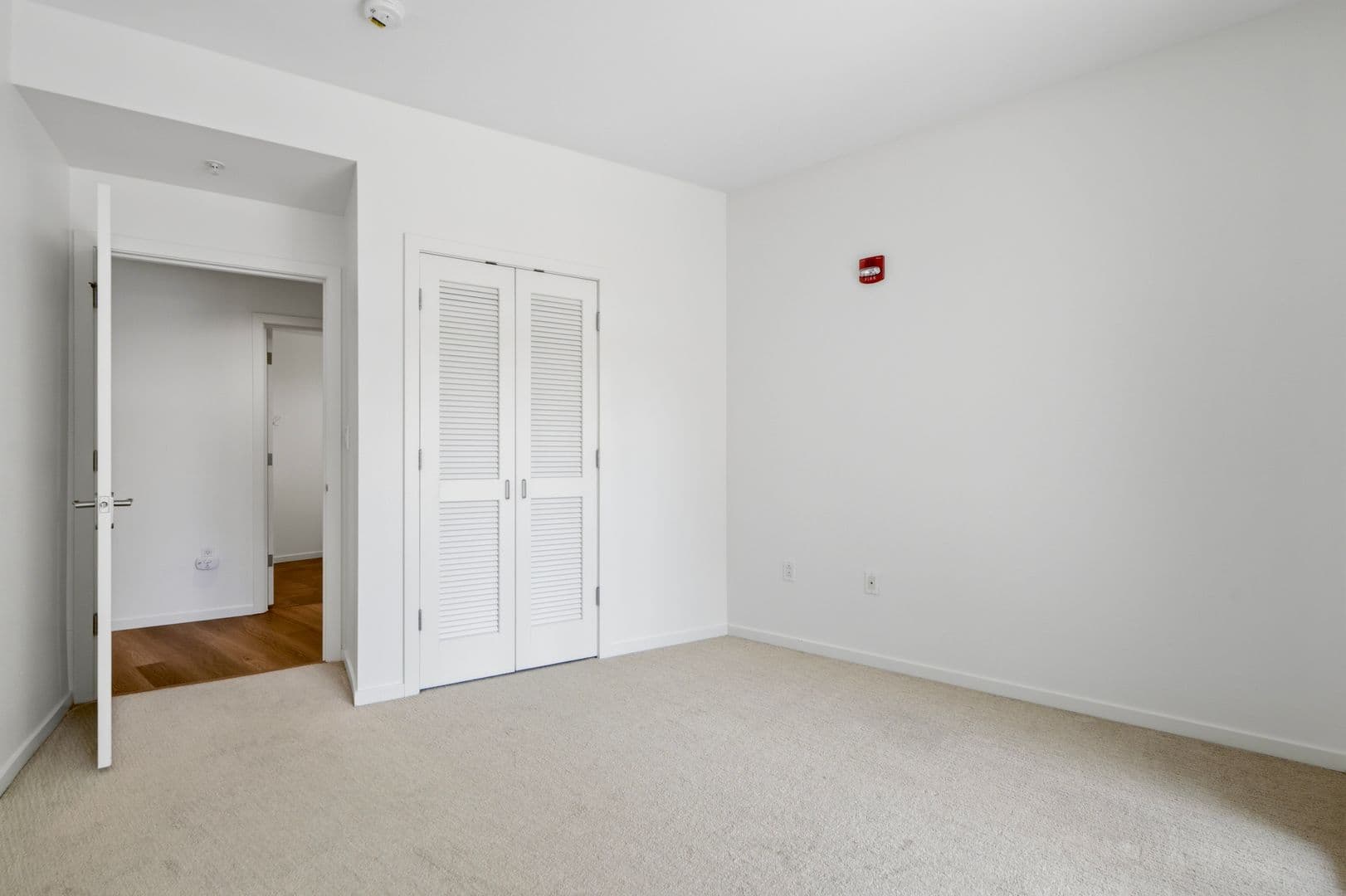 Bellevue Condo: 1188 106th Ave NE #324