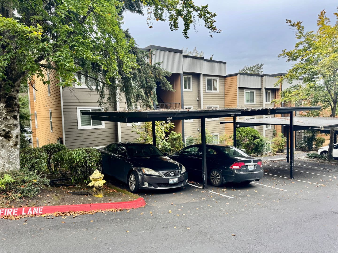 Kirkland Condo: 746 Kirkland Circle F102