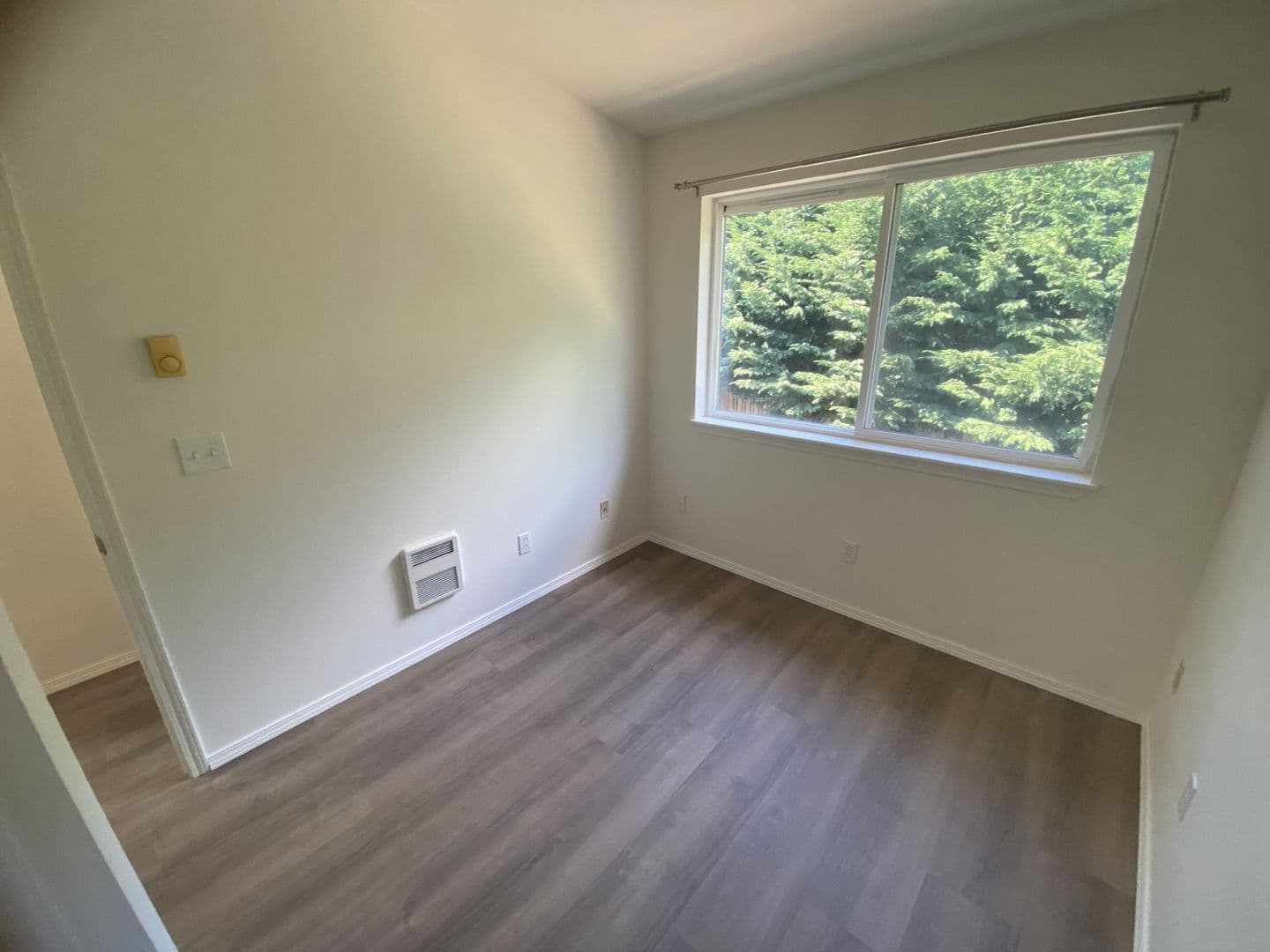 Seattle Apartment: 2034 S Main St