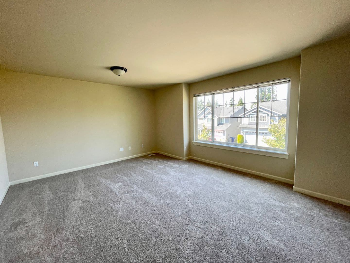Bothell House: 22705 43rd Dr. SE