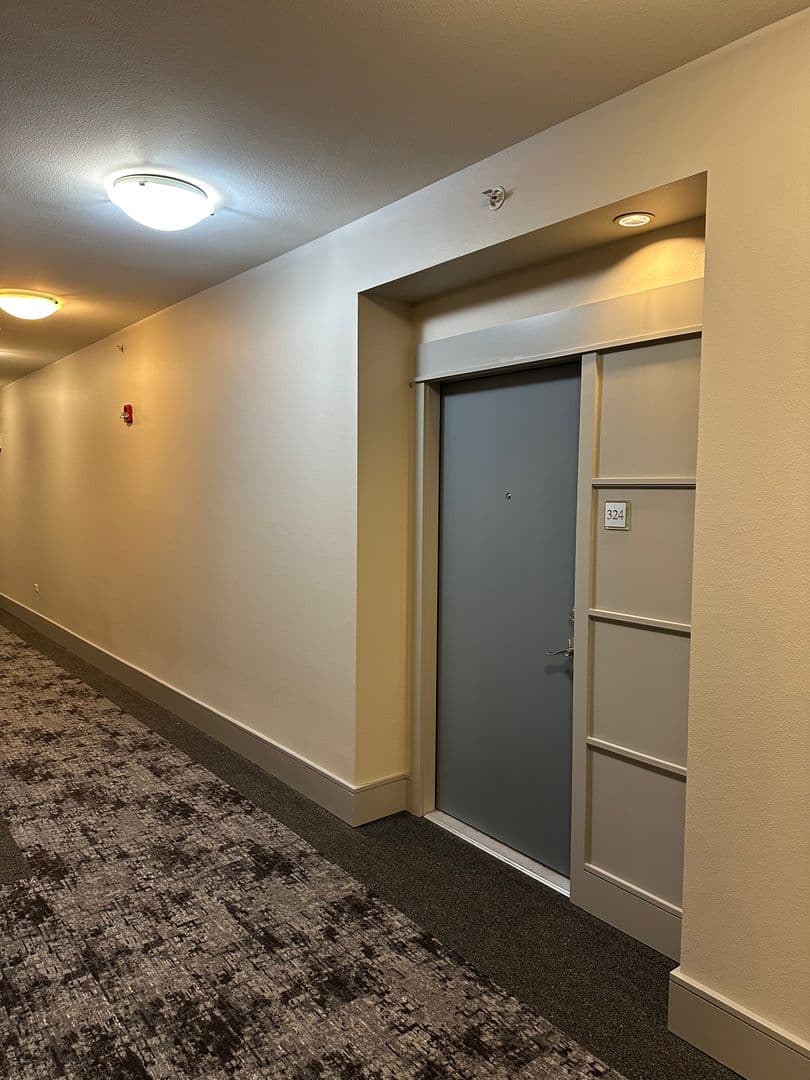 Bellevue Condo: 1188 106th Ave NE #324