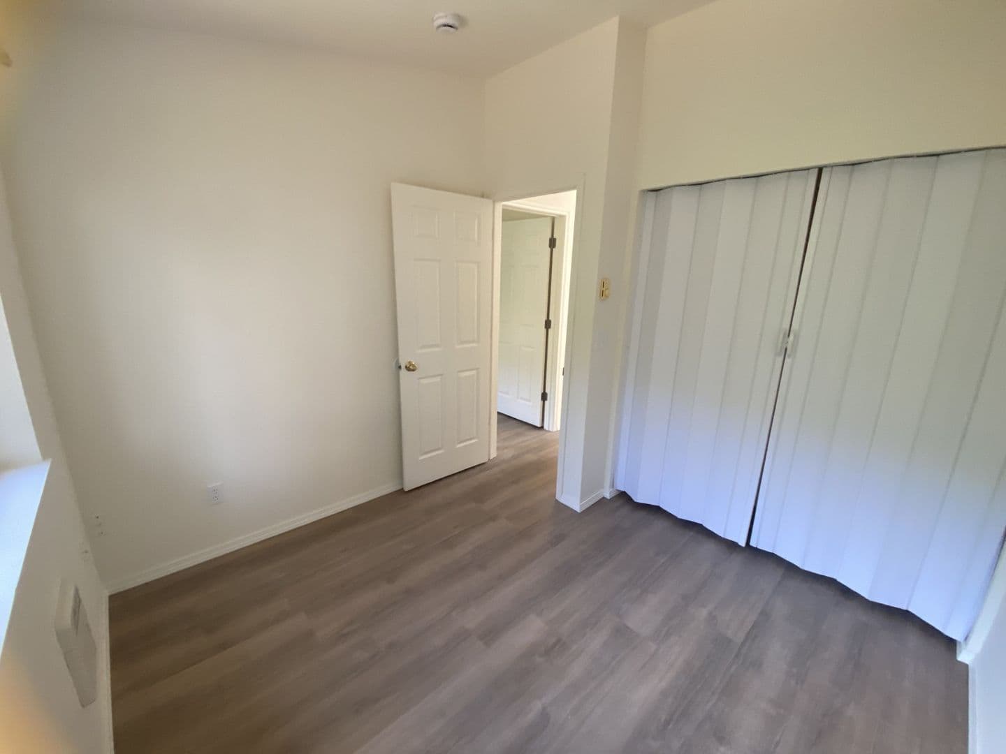 Seattle Apartment: 2034 S Main St