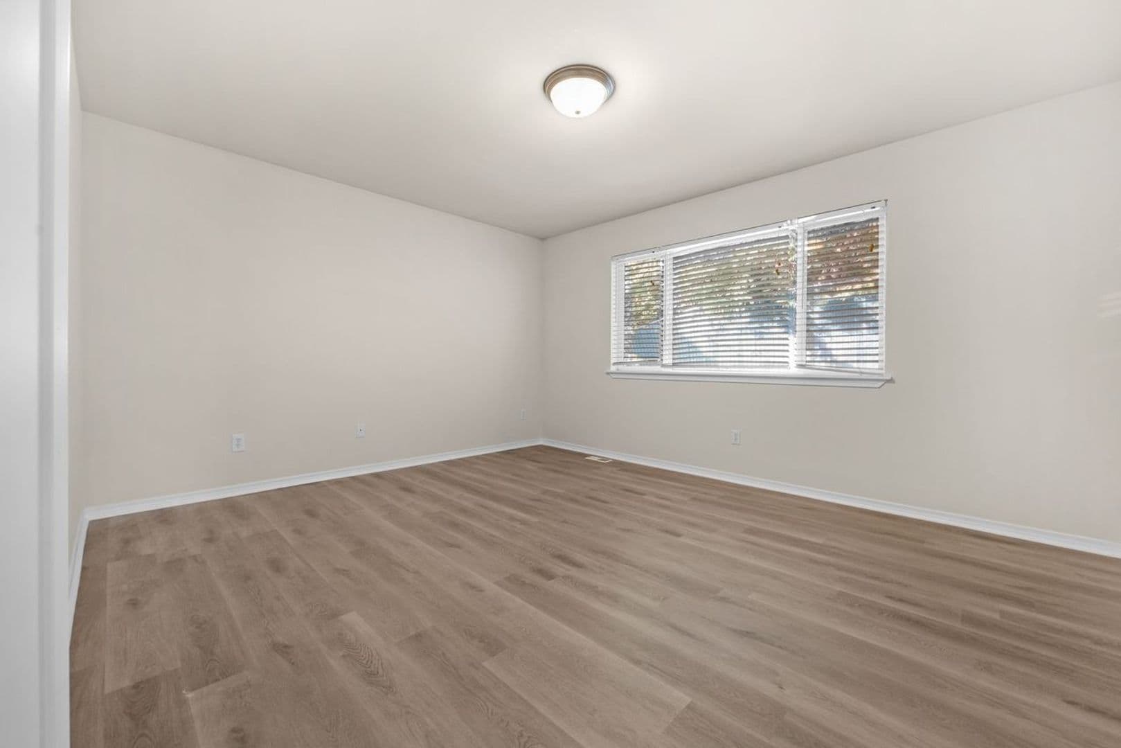 Woodinville House: 13630 NE 203rd St