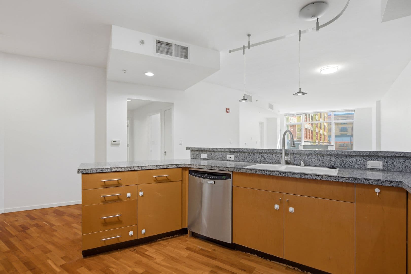 Bellevue Condo: 1188 106th Ave NE #324