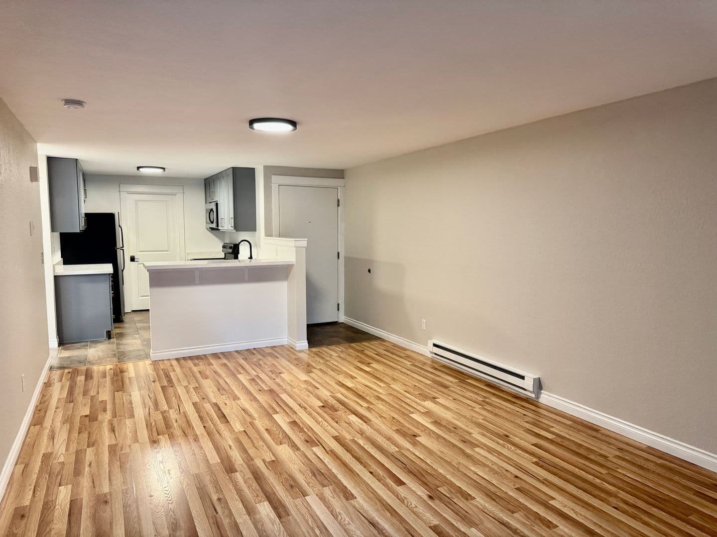 Kirkland Condo: 746 Kirkland Circle F102