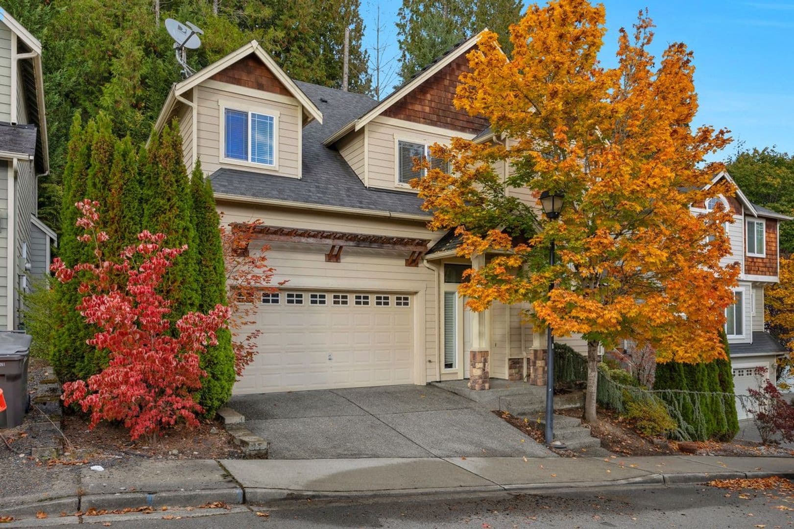 Woodinville House: 13630 NE 203rd St