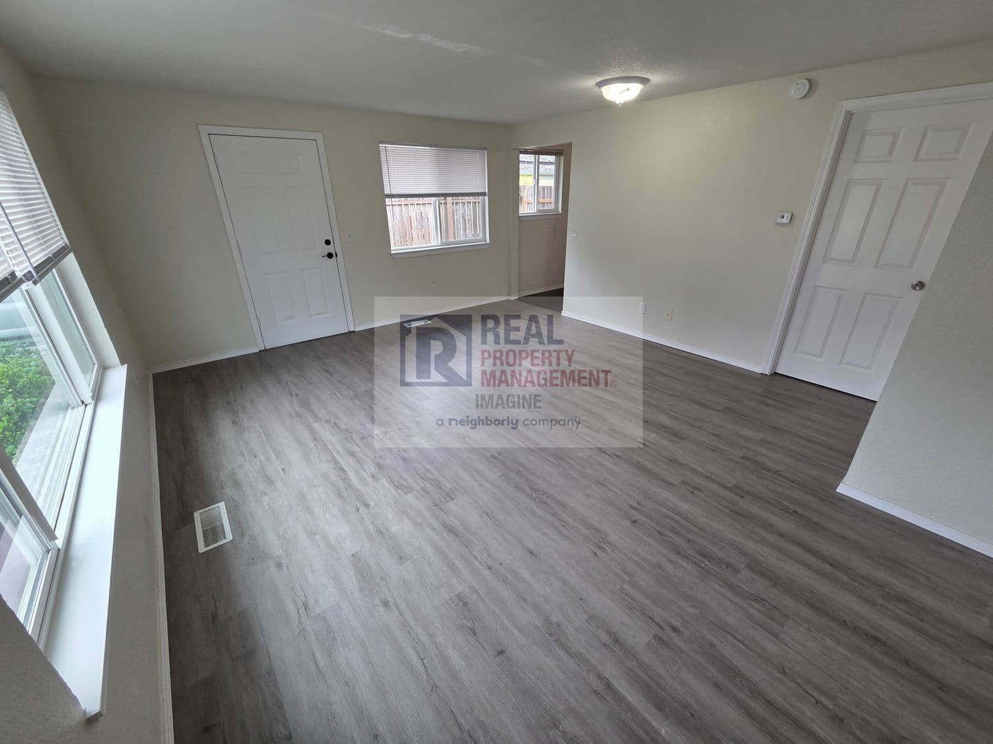 Lacey House: 4419 21st Ct SE