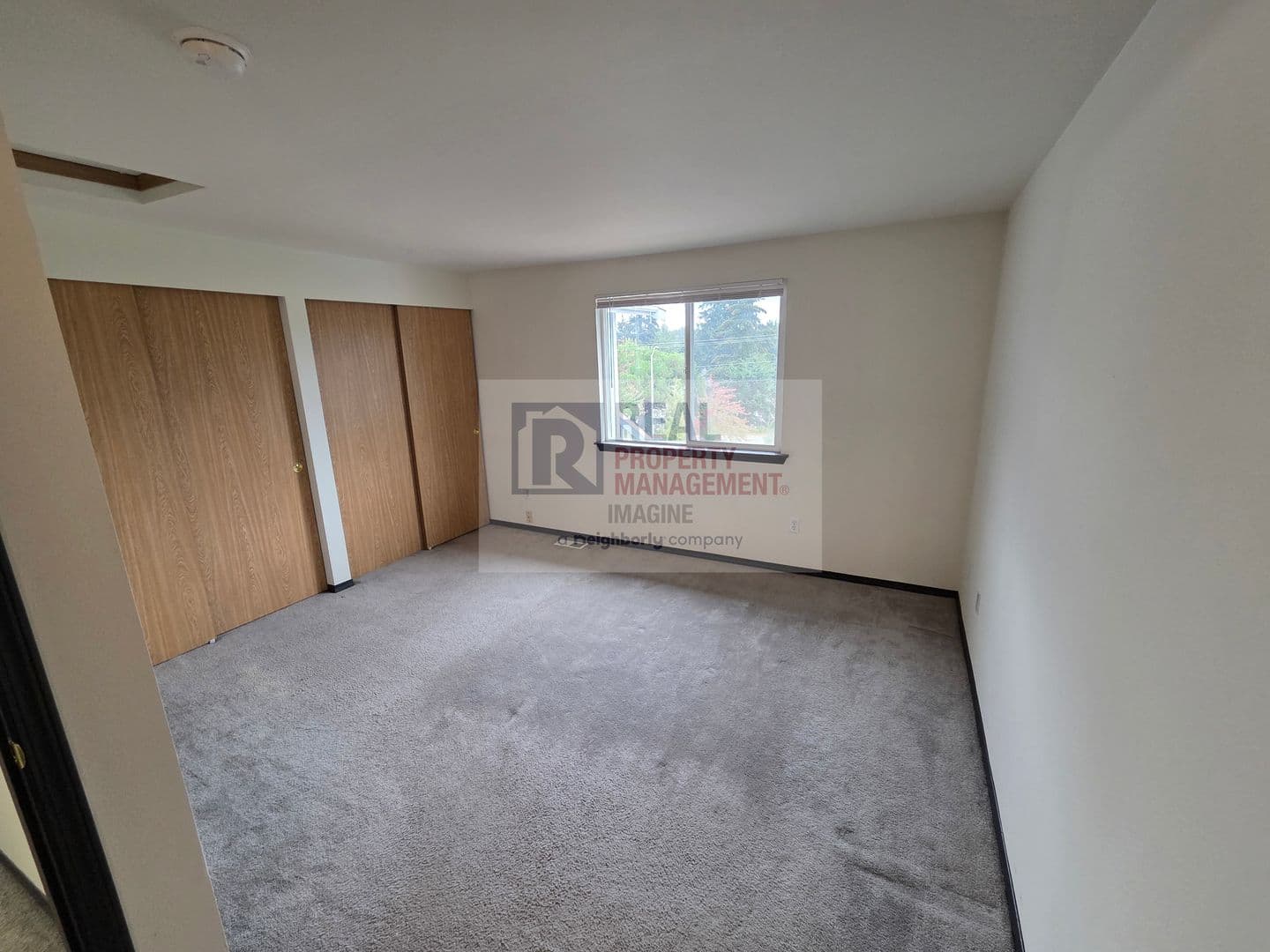 Olympia House: 8540 8th Ct SE