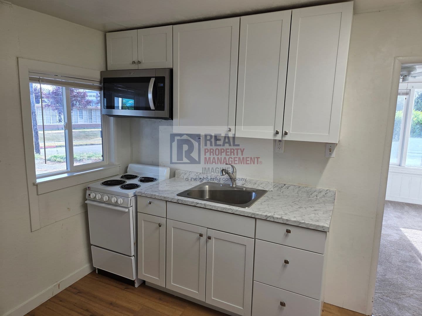 Olympia Apartment: 1200 10th Ave SE