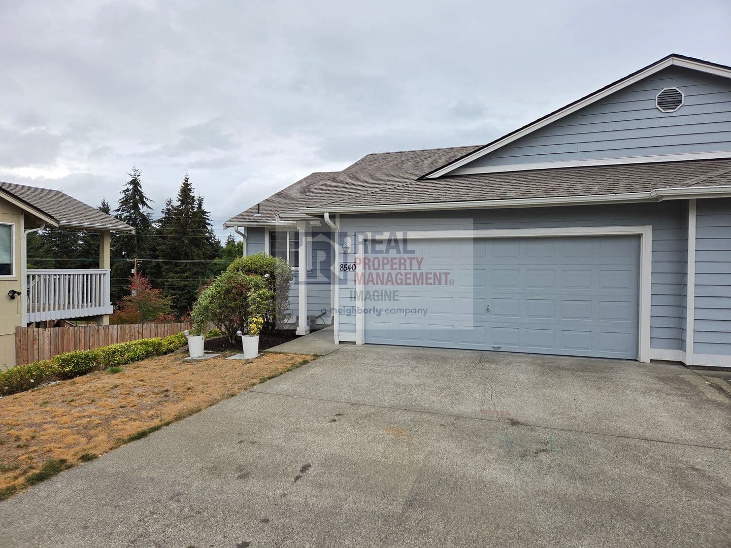 Olympia House: 8540 8th Ct SE