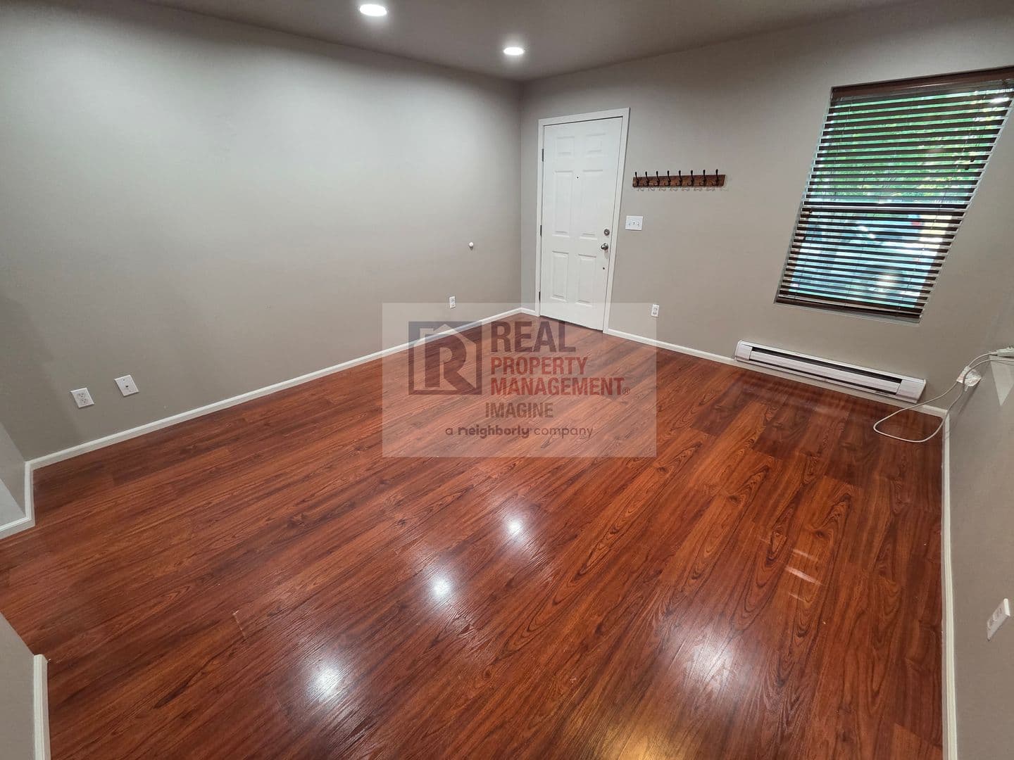 Yelm House: 9978 Dragt Street SE