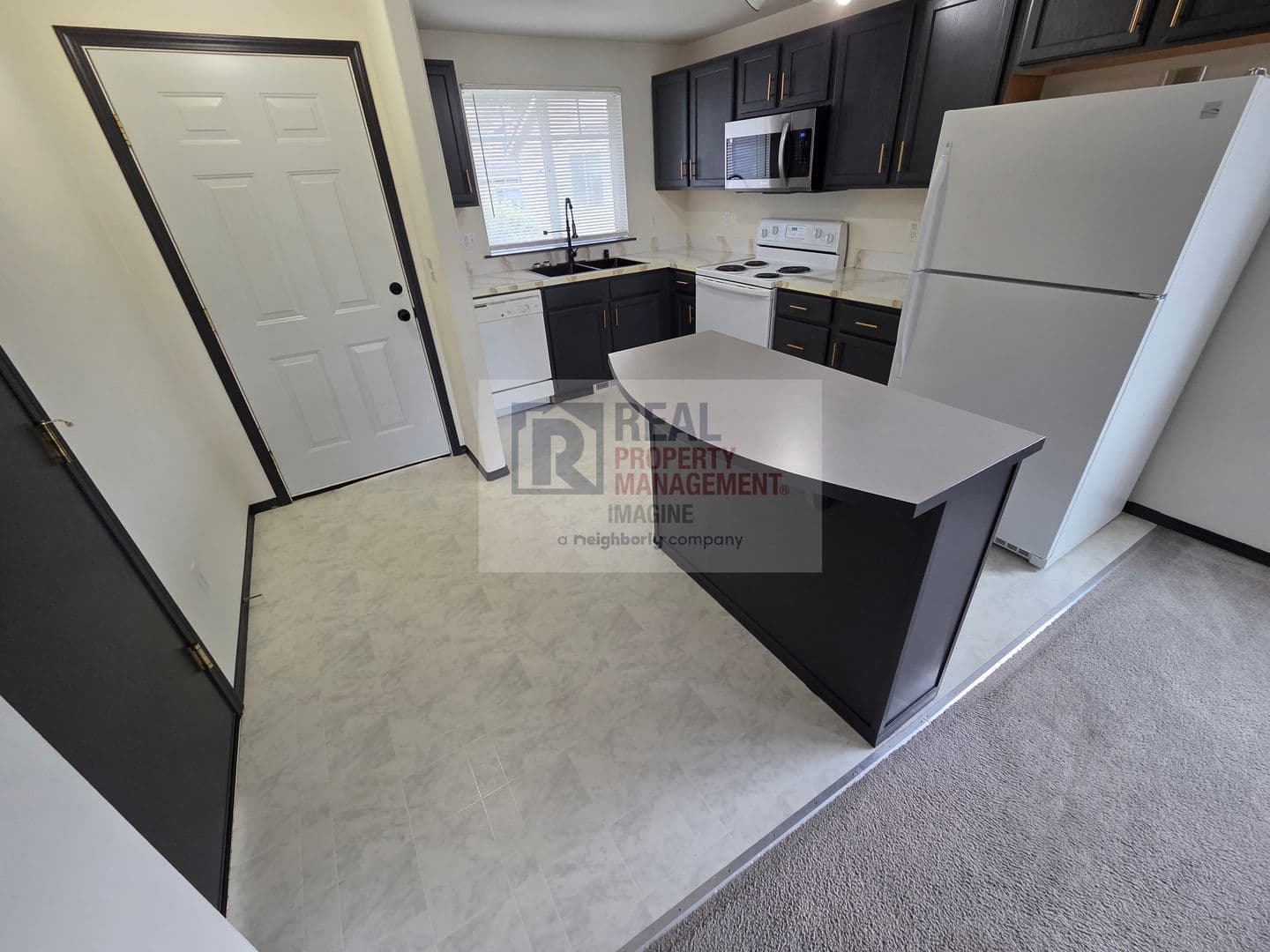 Olympia House: 8540 8th Ct SE