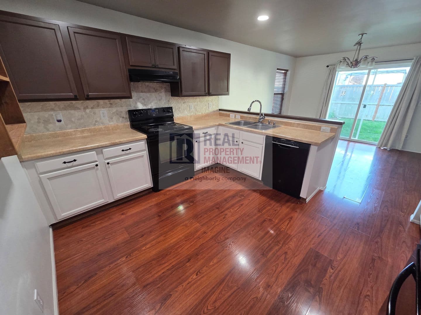 Yelm House: 9978 Dragt Street SE