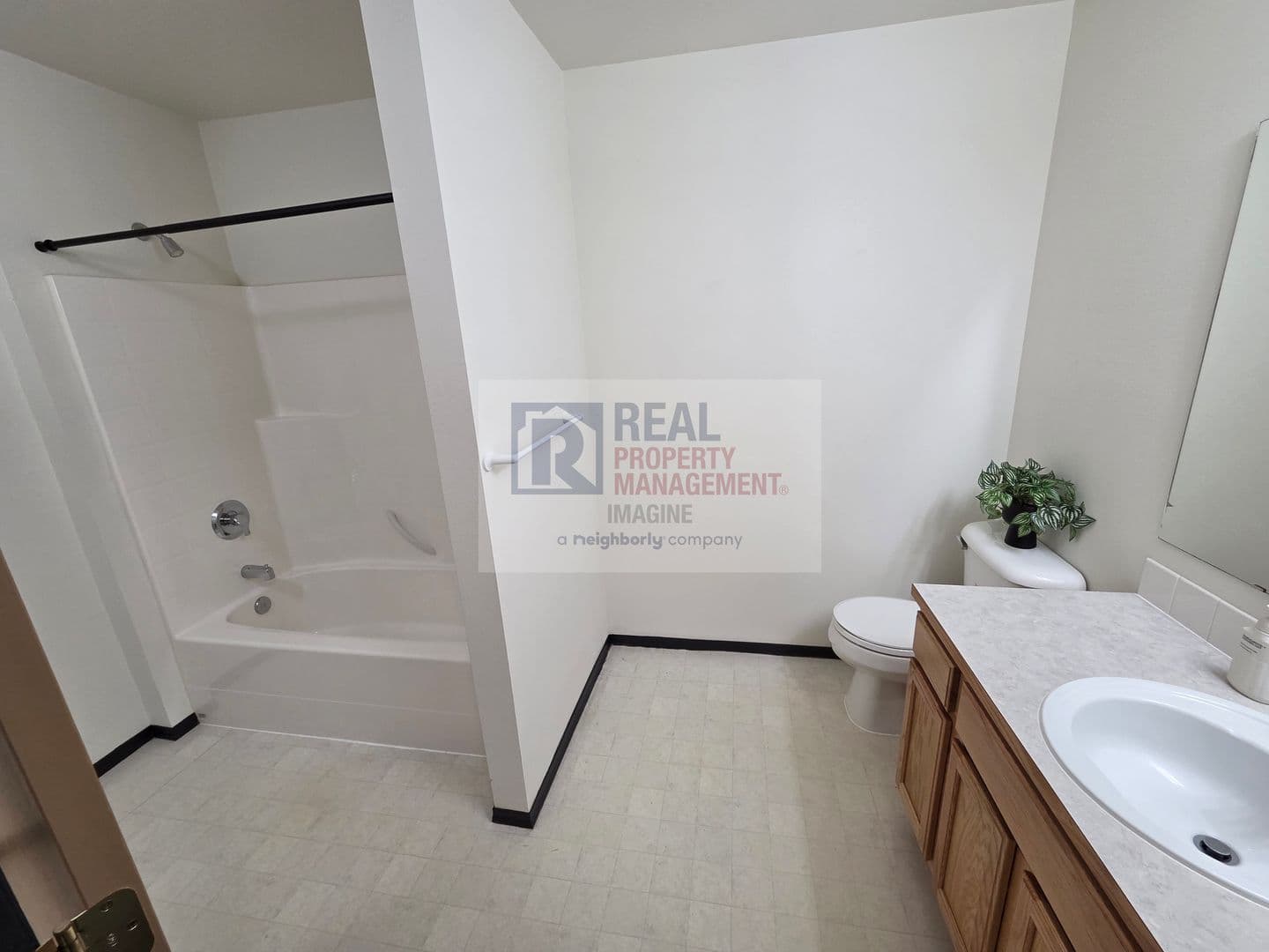 Olympia House: 8540 8th Ct SE
