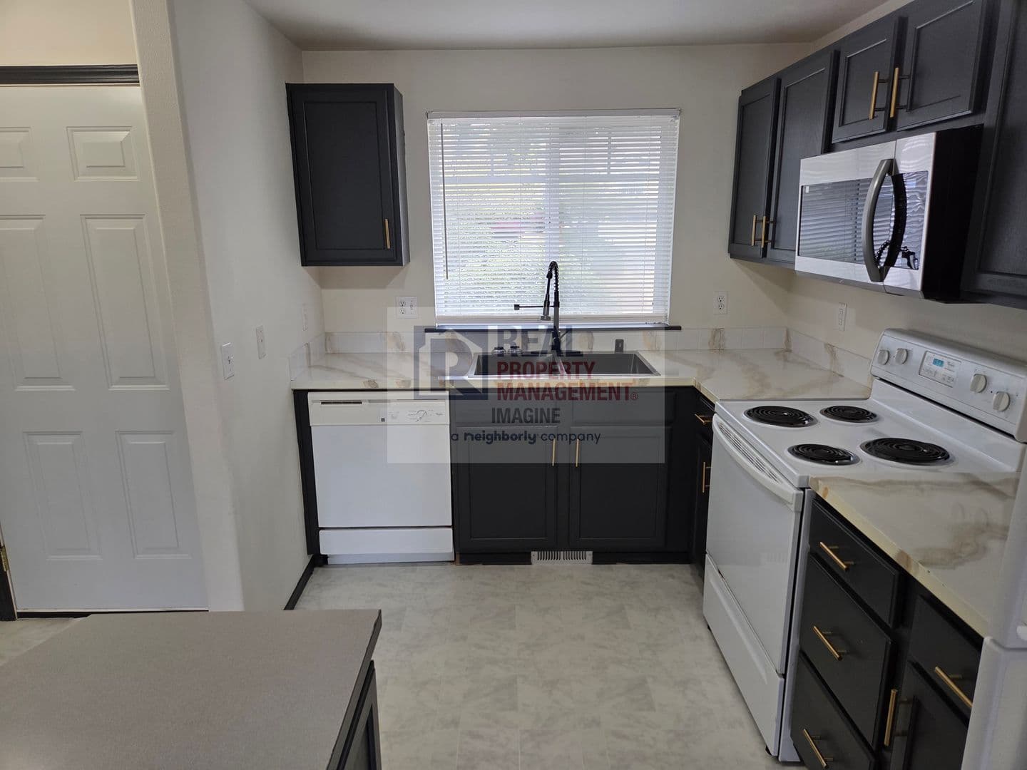 Olympia House: 8540 8th Ct SE