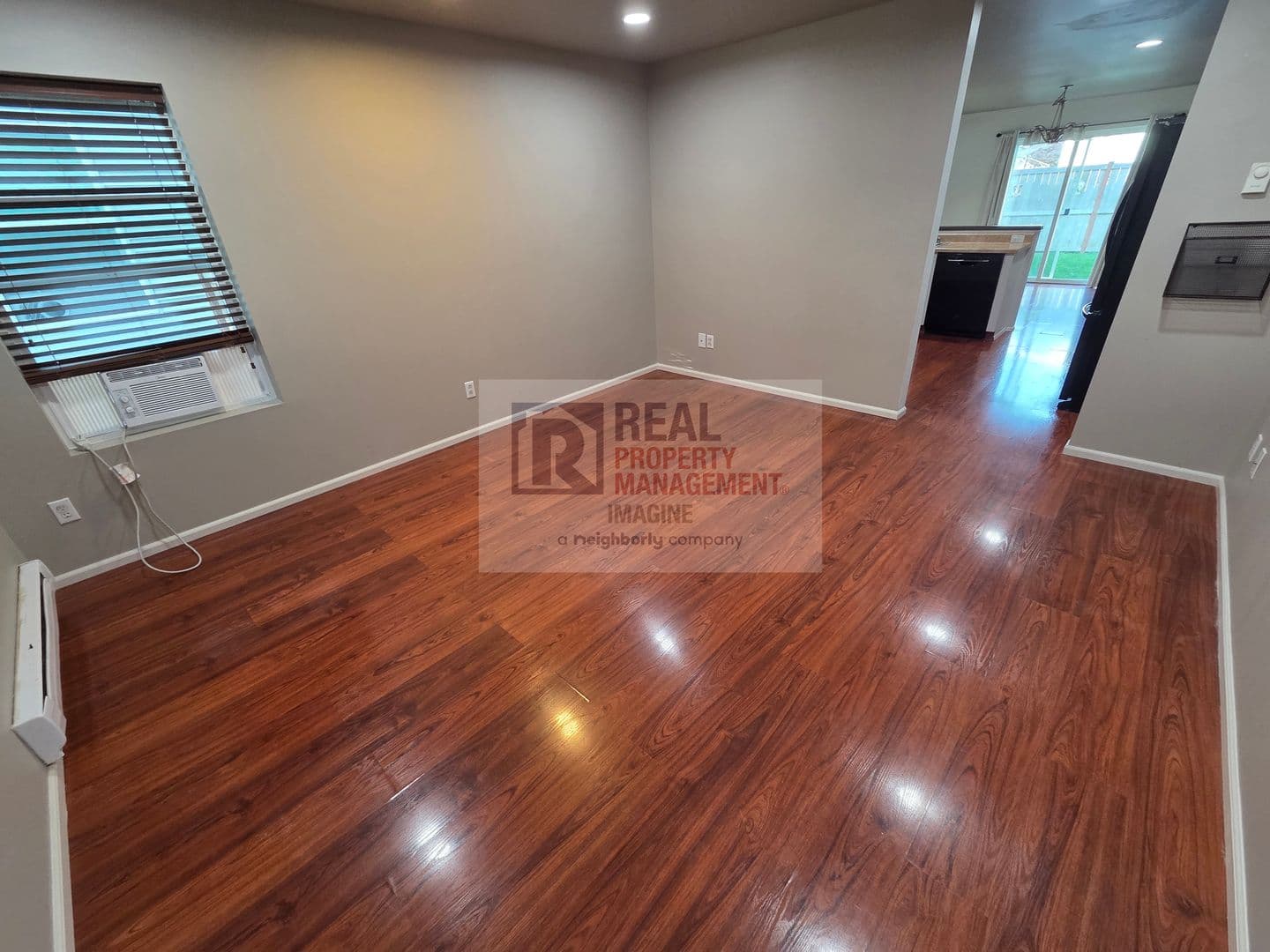 Yelm House: 9978 Dragt Street SE