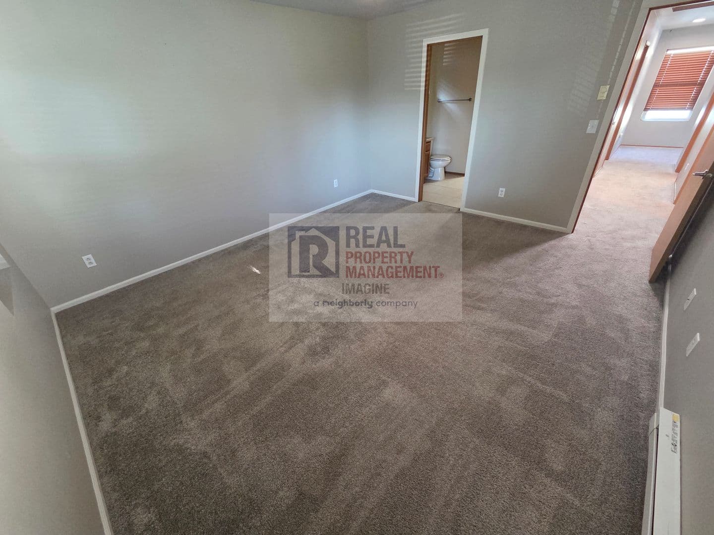 Yelm House: 9978 Dragt Street SE