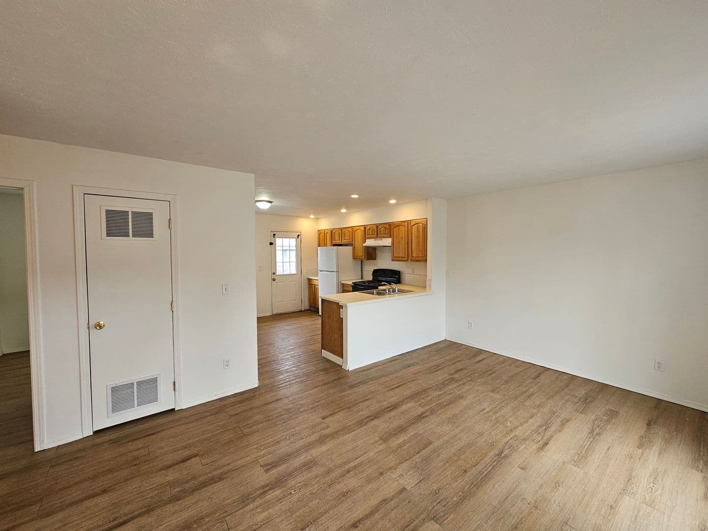 Spokane Apartment: E 4th Ave
