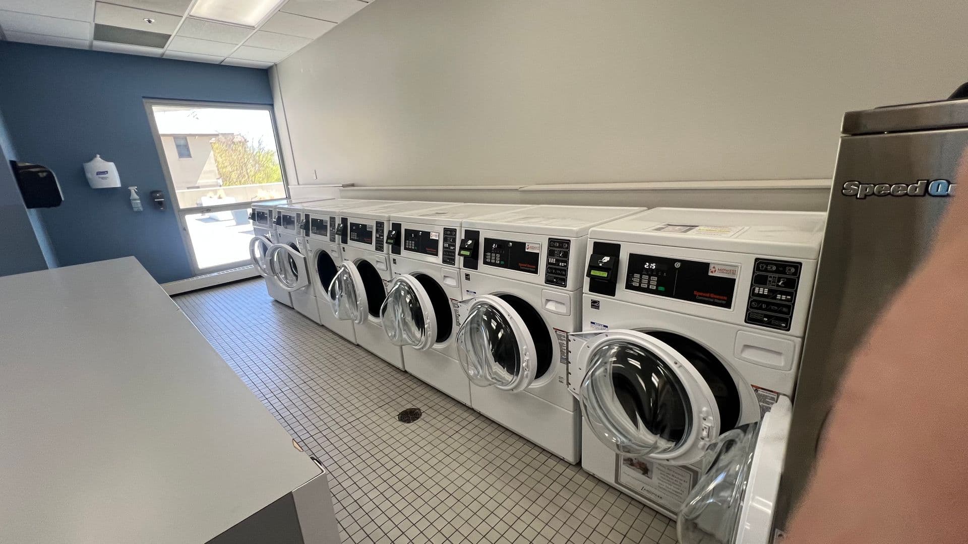 Milwaukee Condo: 1660 N PROSPECT AV