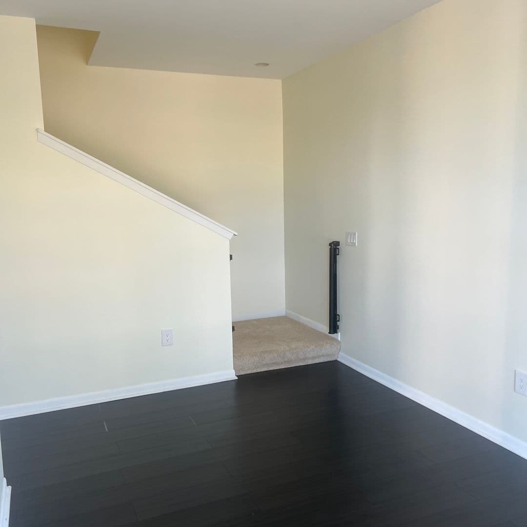 Milwaukee House: 2134 N Commerce