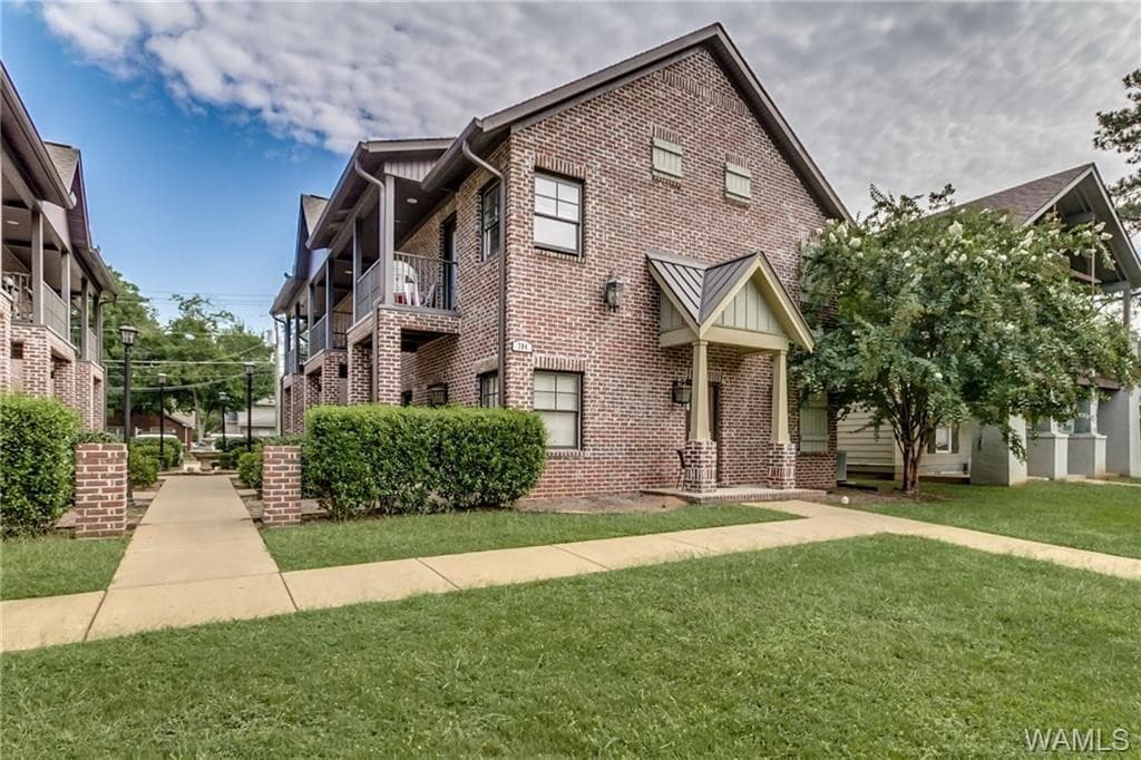Tuscaloosa Townhome: 704 13th St