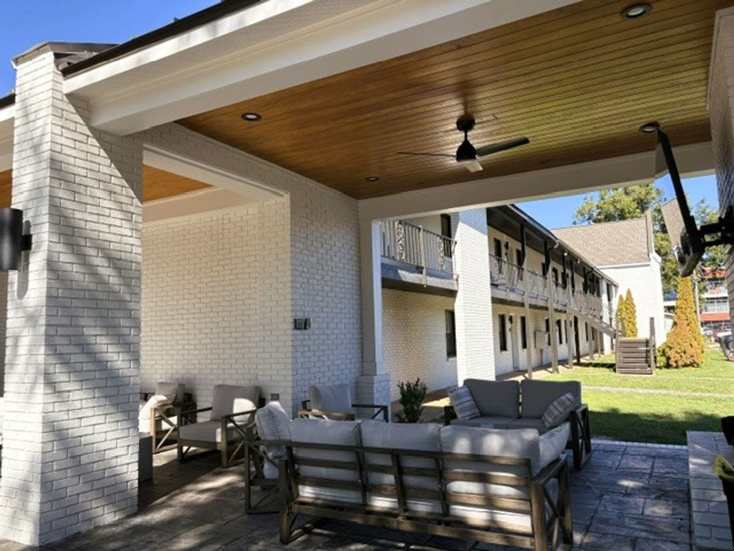 Tuscaloosa Apartment: 1510/1514 Paul W. Bryant Drive