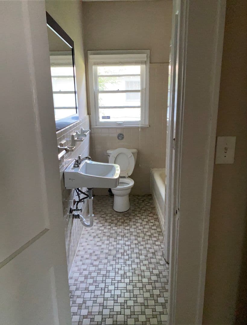 Tuscaloosa House: 1628 4th Avenue
