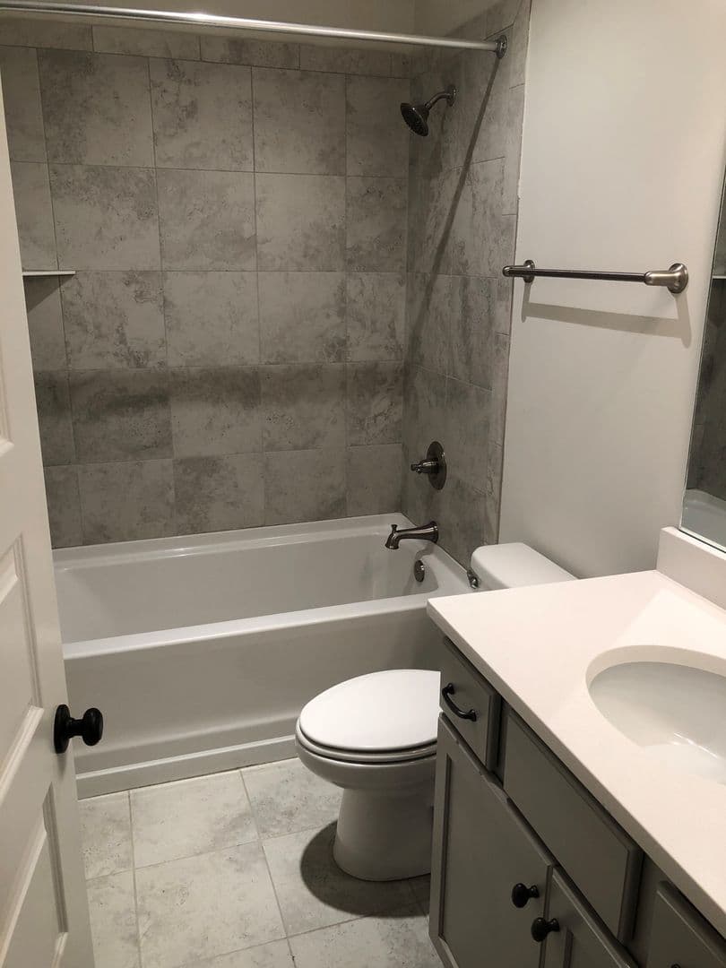 Tuscaloosa Apartment: 1570 4th Avenue East
