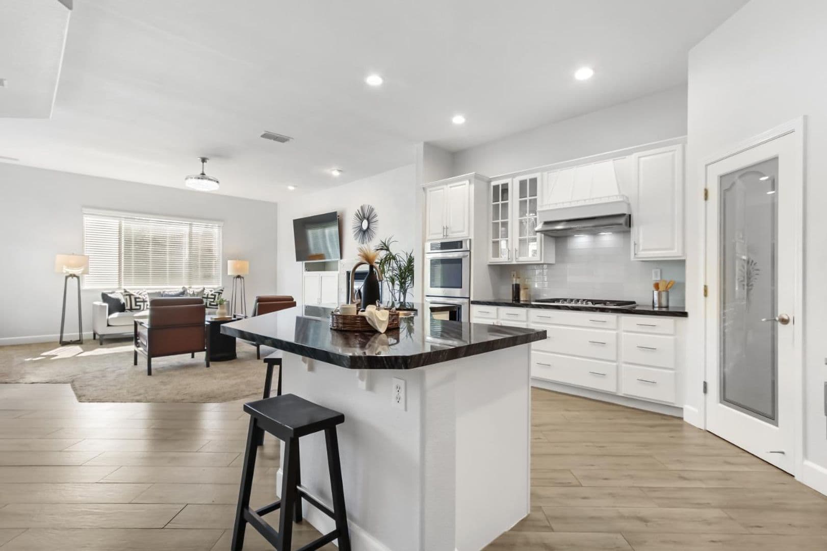 Sacramento House: 5085 Dodson Lane