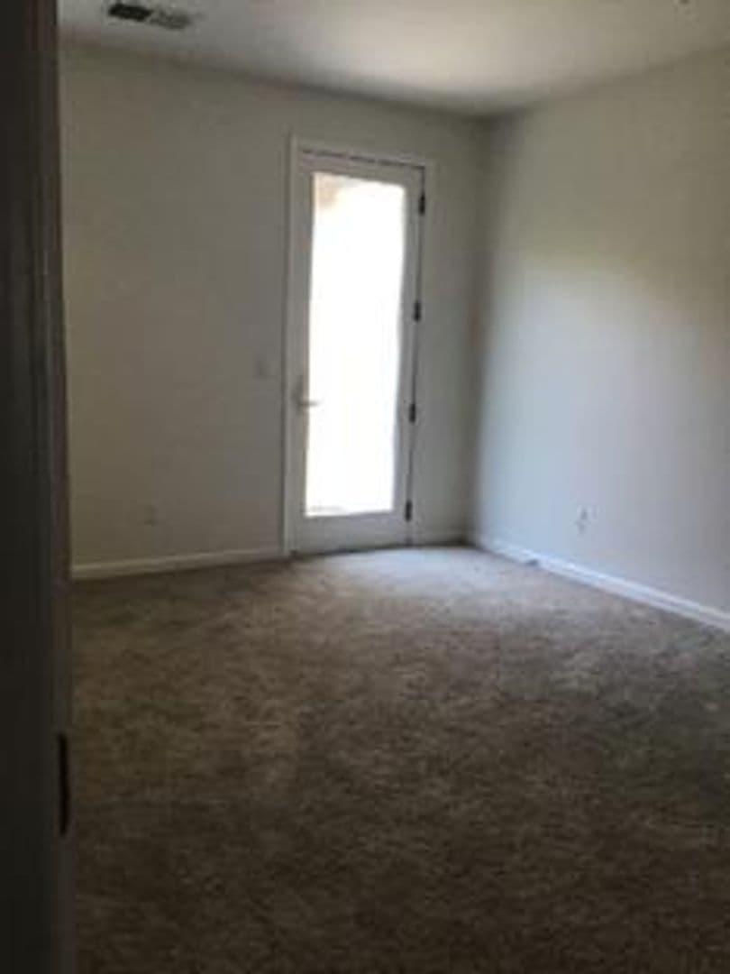 Elk Grove House: 8180 Crystal Walk Circle