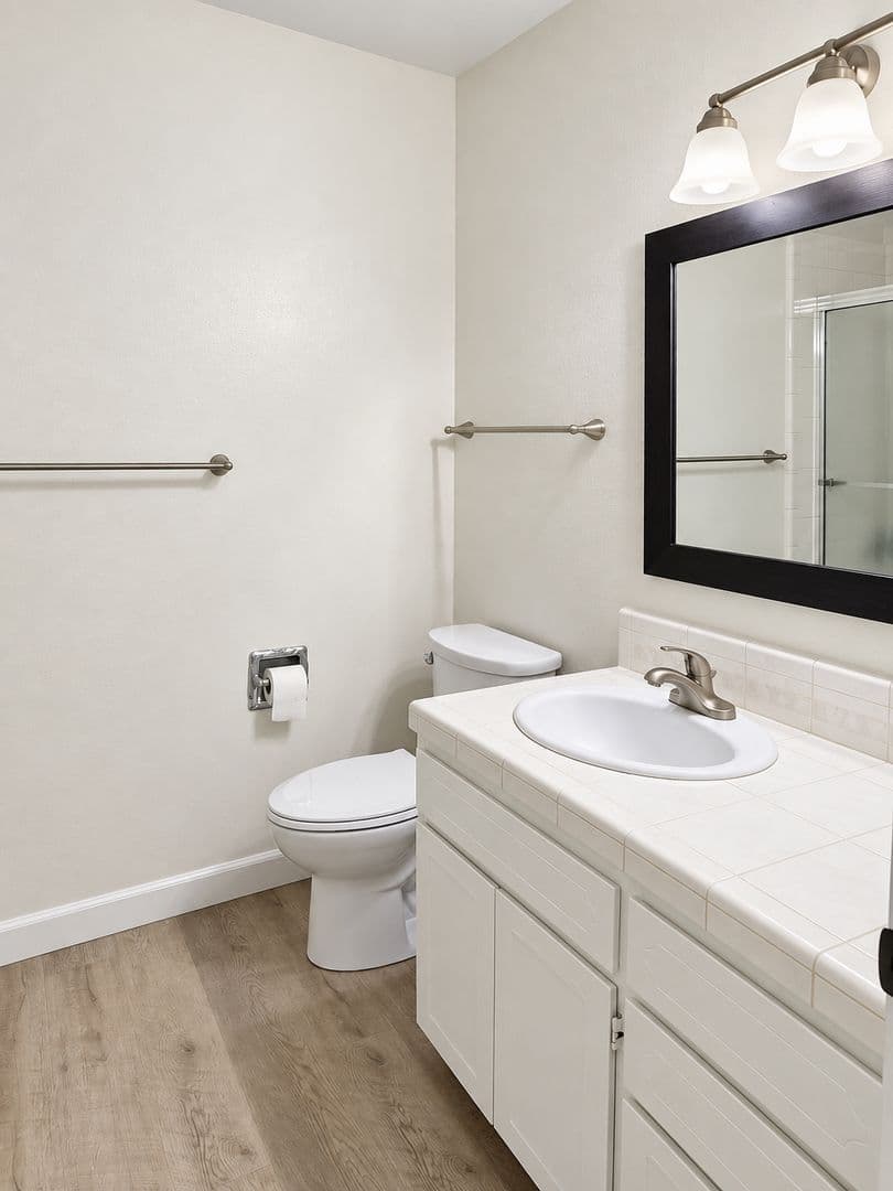 Carmichael House: 5216 Marimoore Way