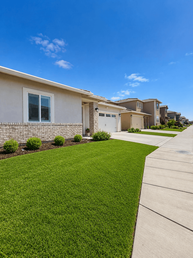 Sacramento House: 3725 Yellow Leaf Ave.