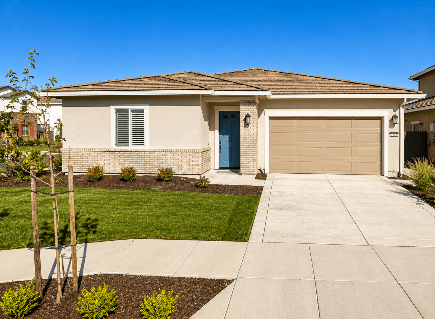 Sacramento House: 3725 Yellow Leaf Ave.