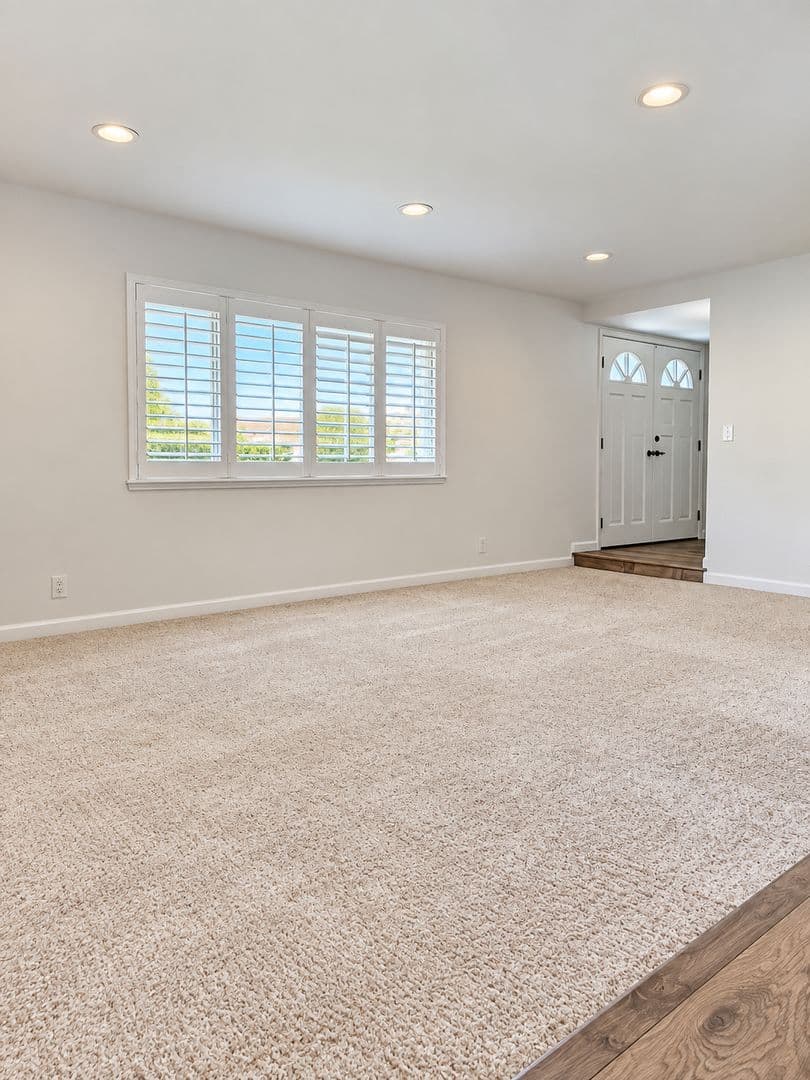 Carmichael House: 5216 Marimoore Way