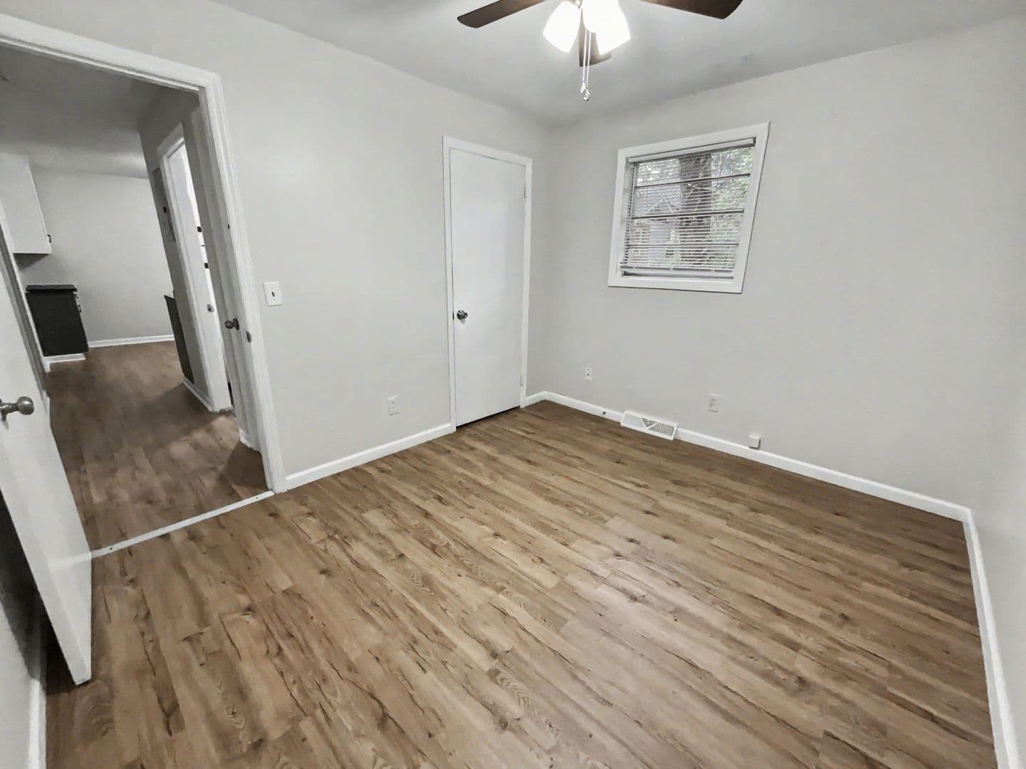 Greensboro Apartment: 1813 Walker Avenue