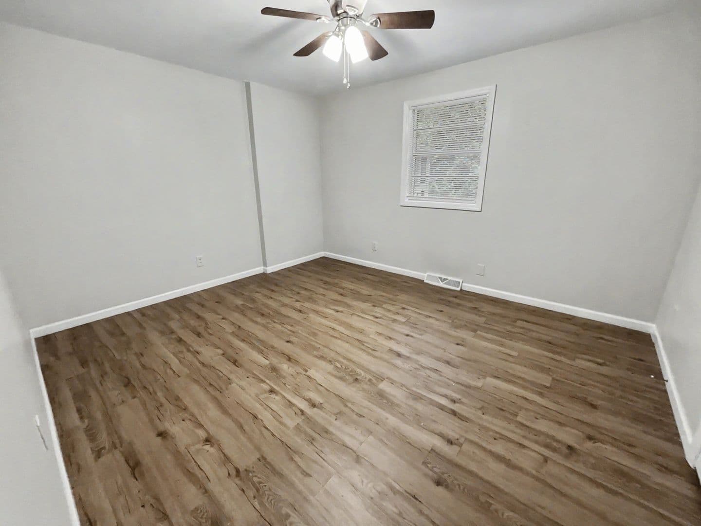 Greensboro Apartment: 1813 Walker Avenue