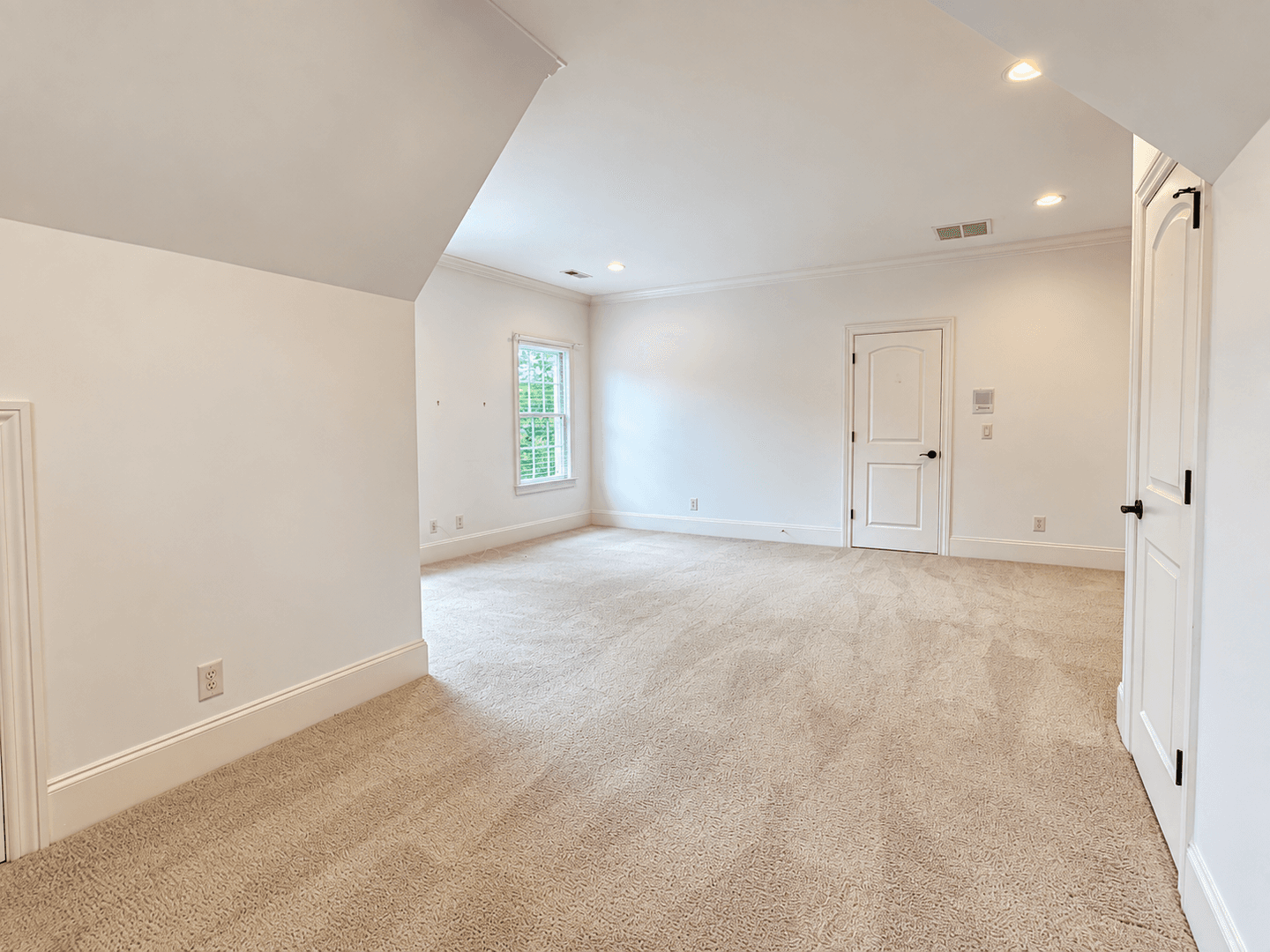 Summerfield House: 7517 Henson Forest Drive