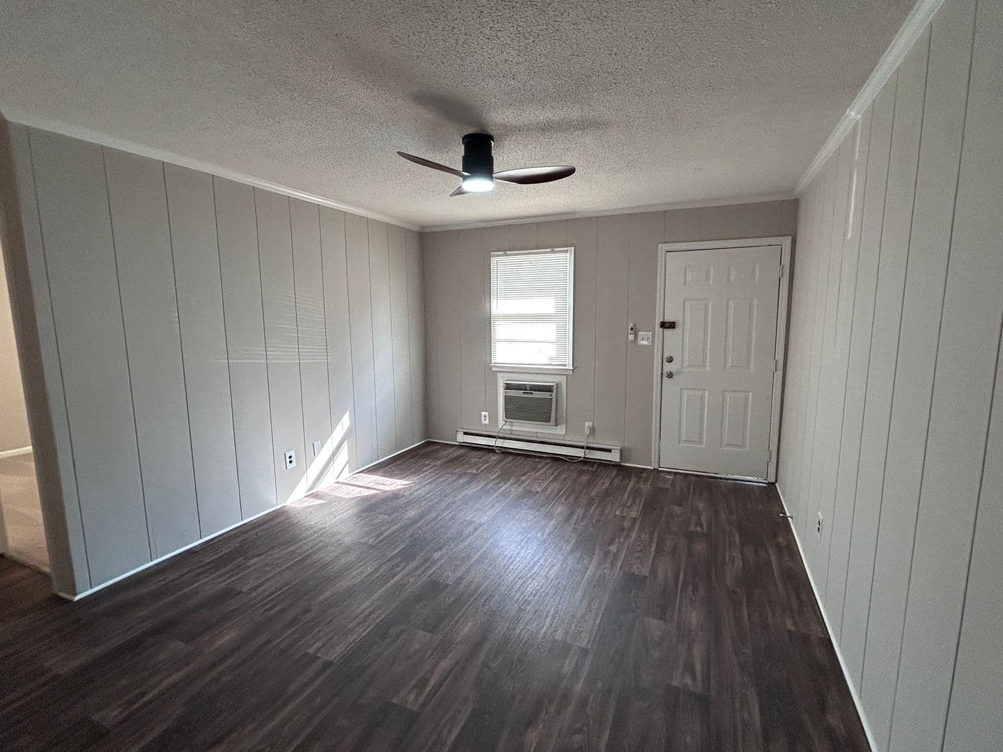 Thomasville Apartment: 115 Cox Avenue