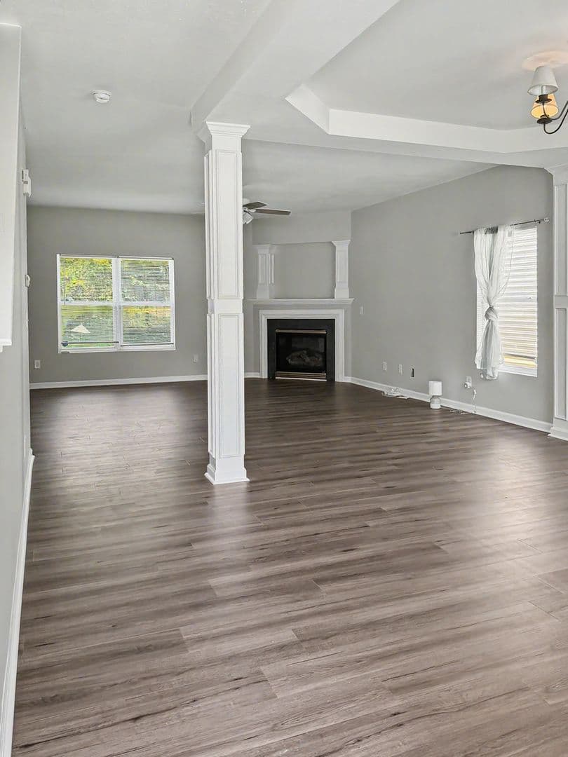 Charlotte House: 2717 Forest Grove Ct