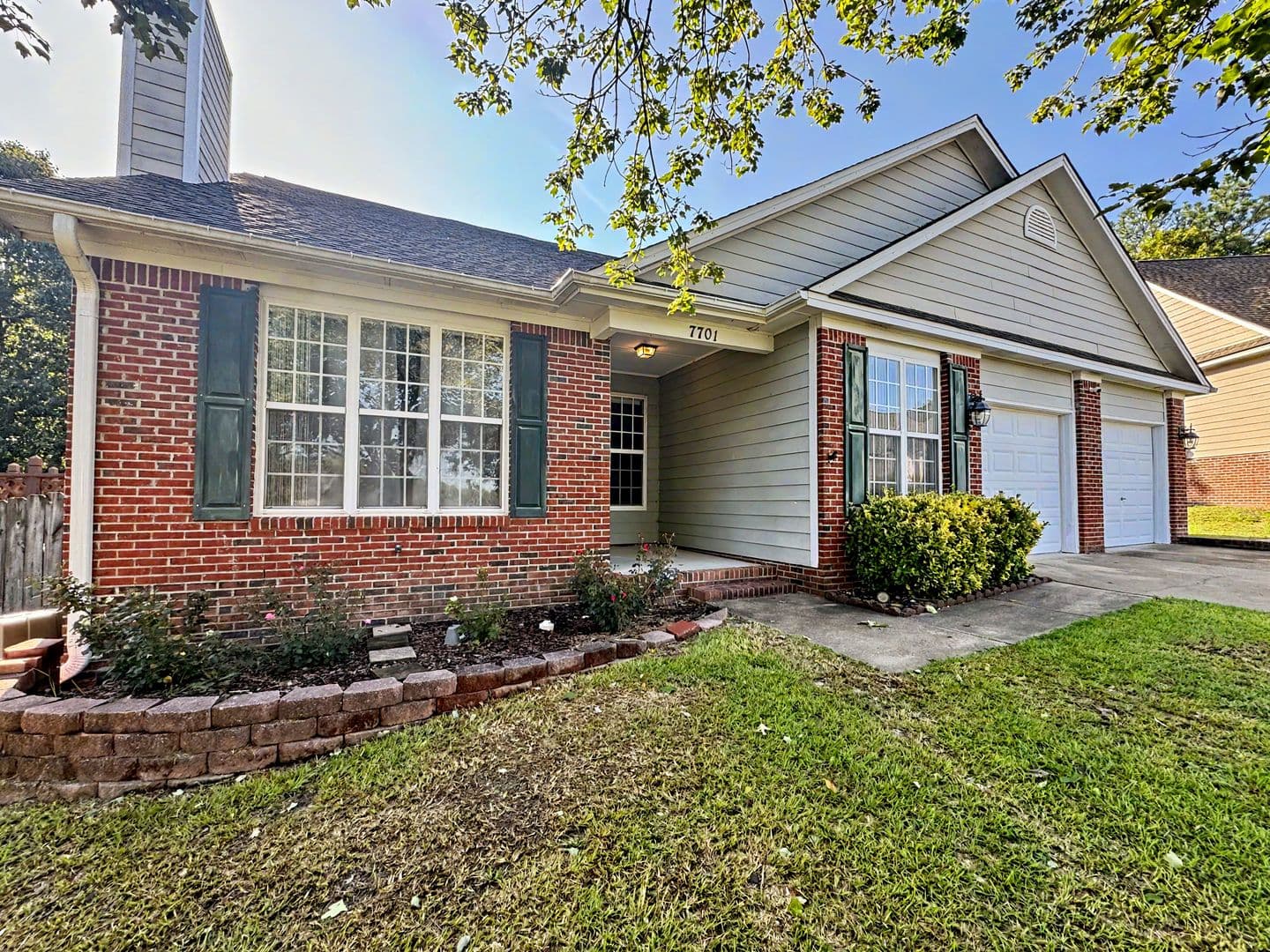 Fayetteville House: 7701 Redwood Avenue