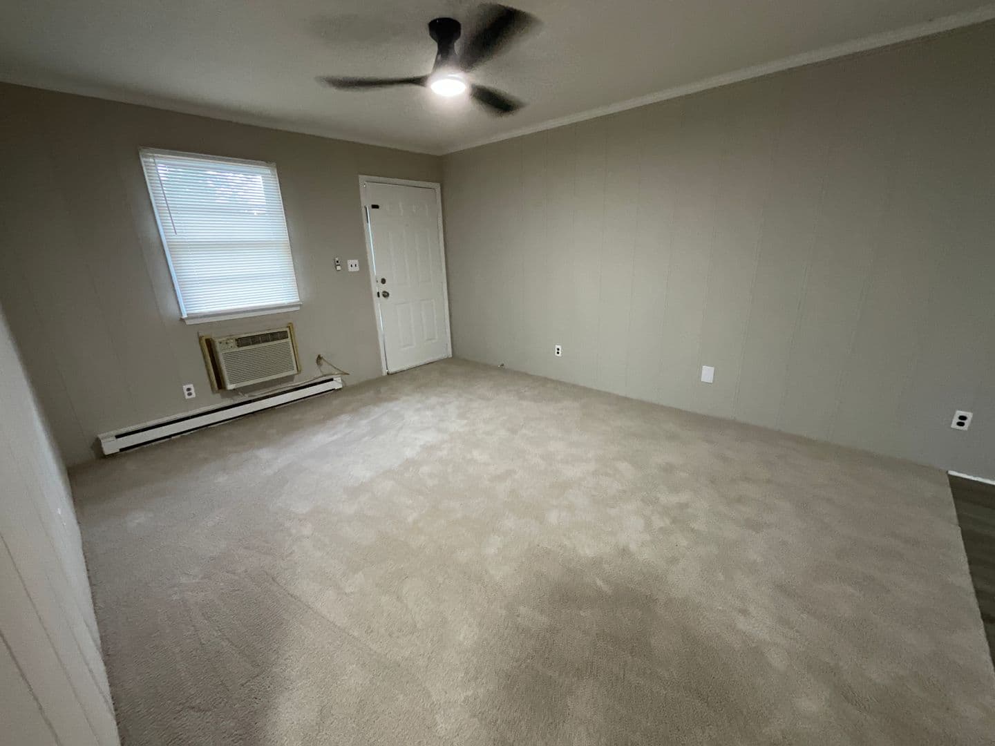 Thomasville Apartment: 115 Cox Avenue