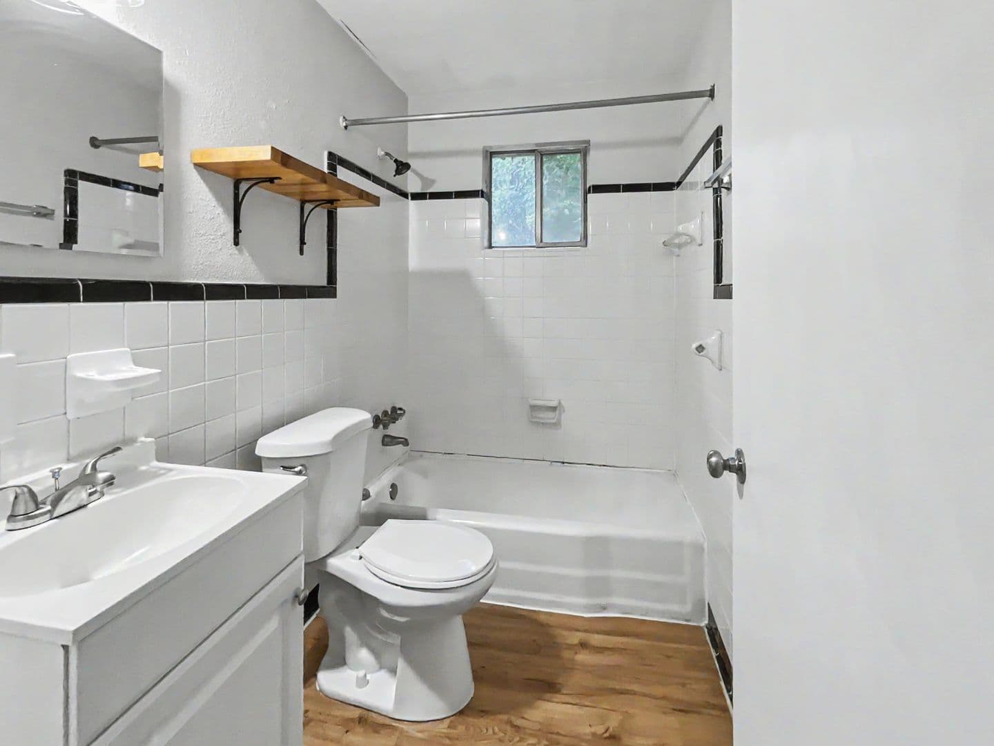 Greensboro Apartment: 1813 Walker Avenue