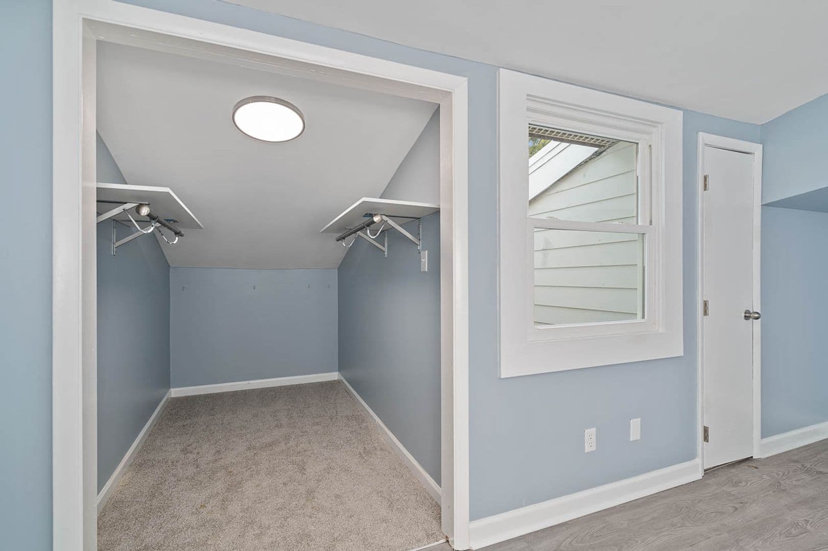 Mooresville Townhome: 604 E. Iredell Avenue