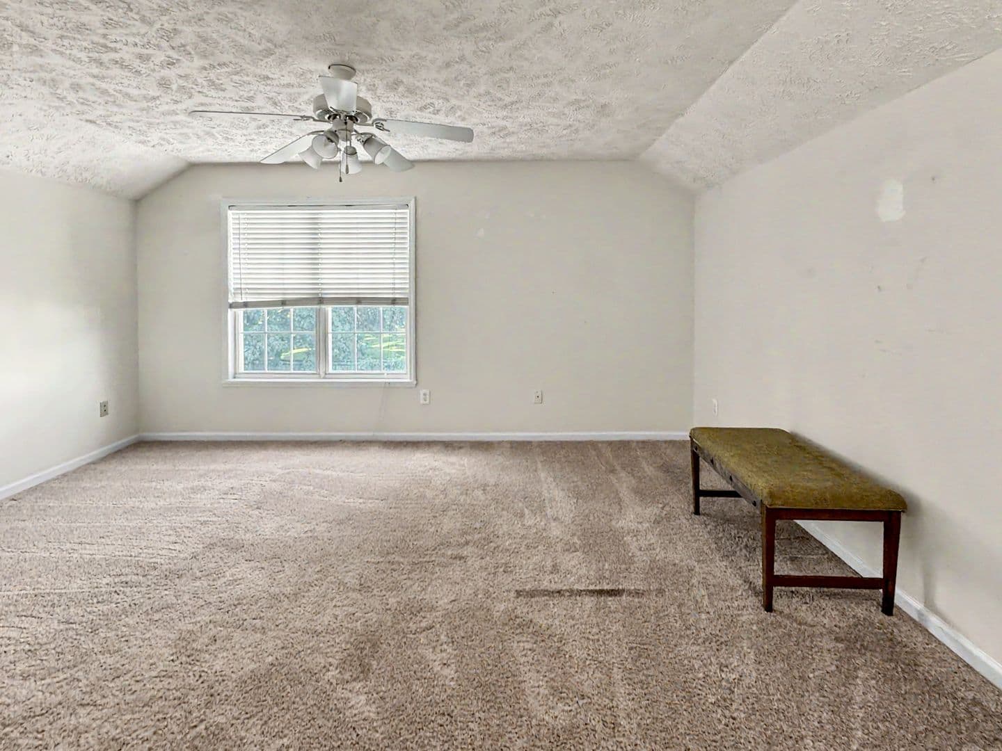 Fayetteville House: 7701 Redwood Avenue