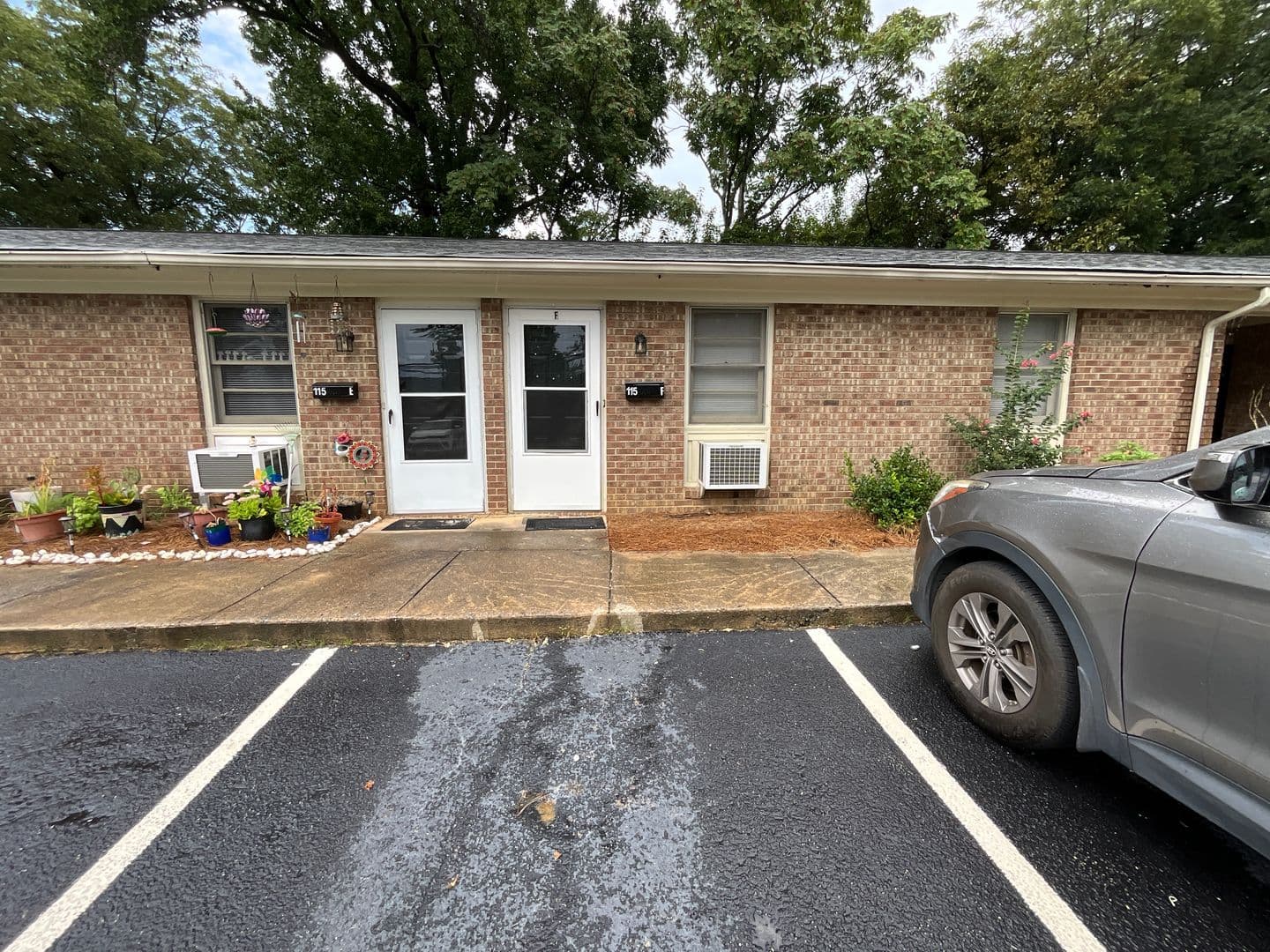Thomasville Apartment: 115 Cox Avenue
