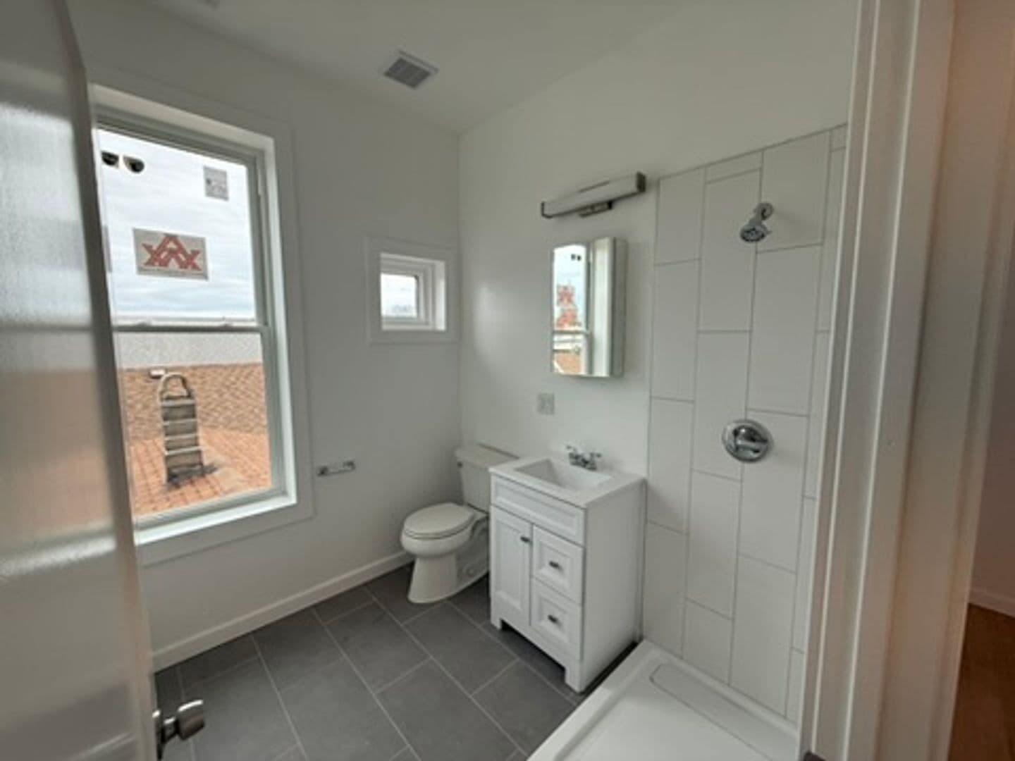 Chicago Apartment: 1634 W 21st Street
