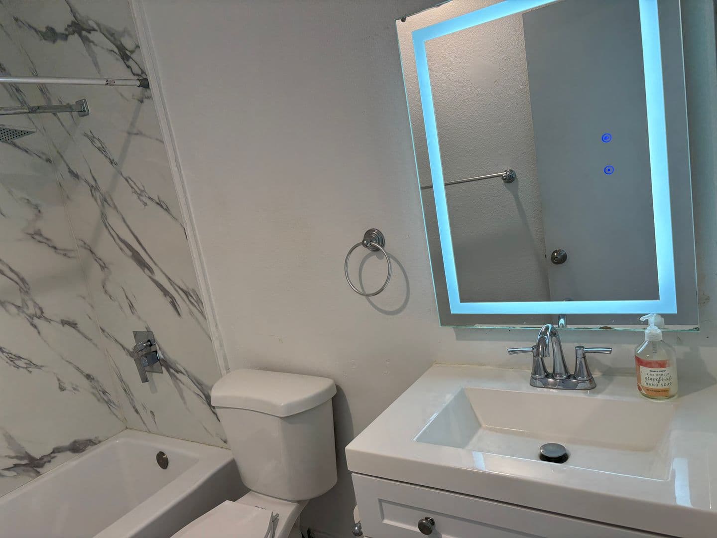 Santa Ana Apartment: 1114 W Santa Ana