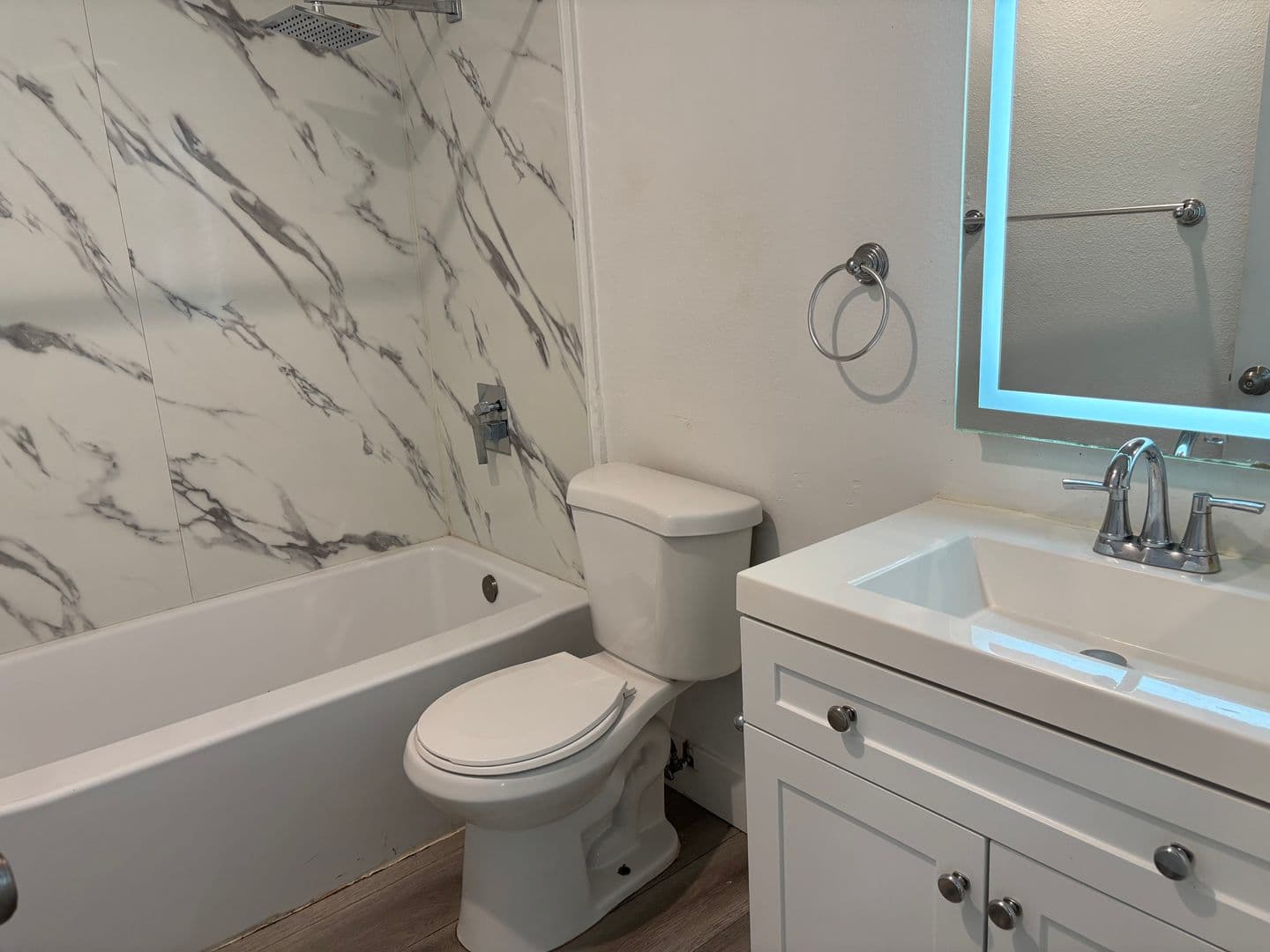 Santa Ana Apartment: 1114 W Santa Ana